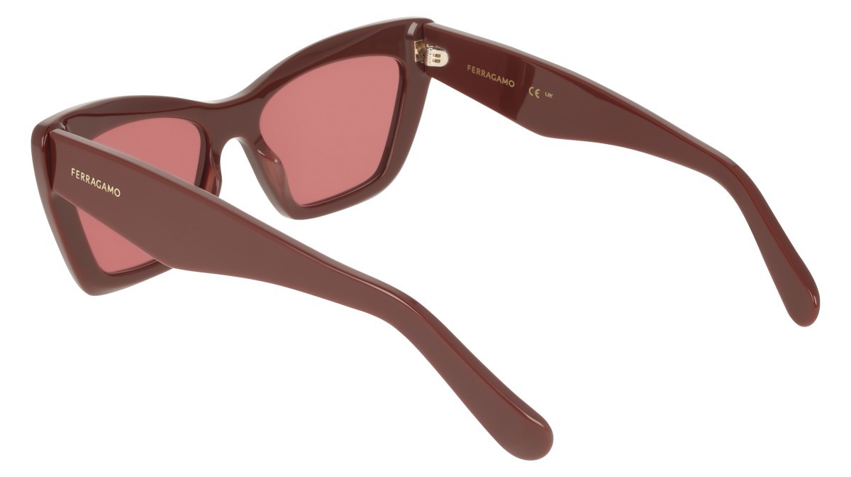 Sunglasses Salvatore Ferragamo SF929SN (606) color burgundy shape butterfly lenses solid wine