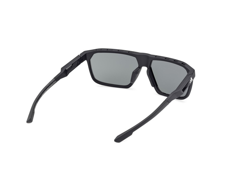 Sunglasses Adidas Sport SP0096 (02N) color nero opaco shape navigator lenses high contrast - verde