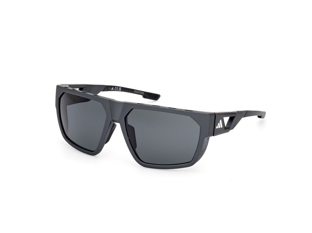 Sunglasses Adidas Sport SP0097 (02D) color nero opaco shape mask lenses fumo polar.