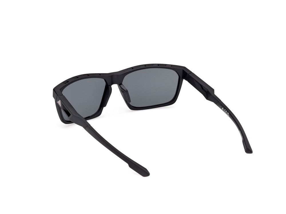 Sunglasses Adidas Sport SP0101 (02D) color nero opaco shape navigator lenses fumo polarizzato