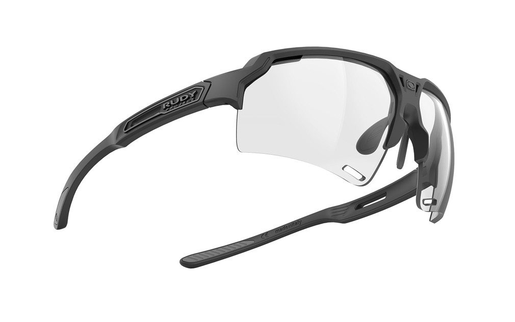 Occhiali da sole Rudy Project Deltabeat SP747306-0000 colore black matte lenti impactx™ photoc. 2 black