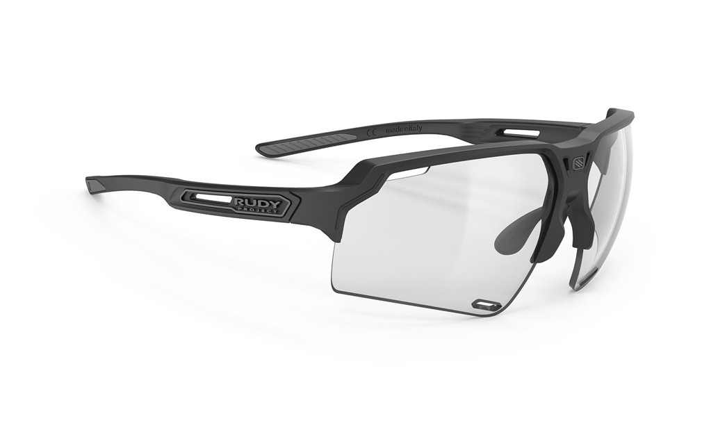 Occhiali da sole Rudy Project Deltabeat SP747306-0000 colore black matte lenti impactx™ photoc. 2 black