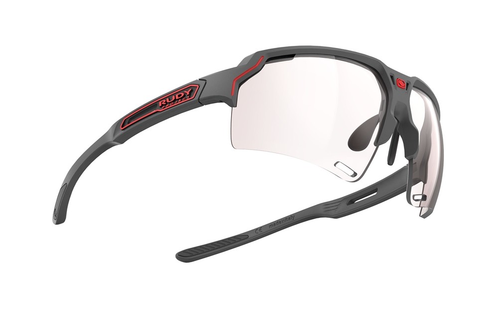 Occhiali da sole Rudy Project Deltabeat SP747438-0000 colore carchoal matte lenti impactx™ photoc. 2 red