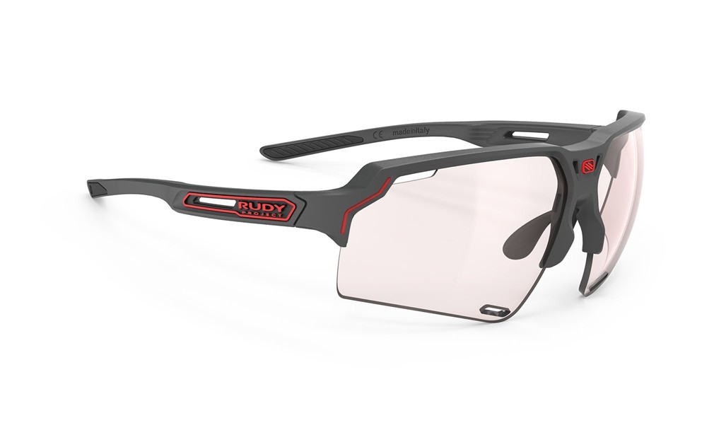 Occhiali da sole Rudy Project Deltabeat SP747438-0000 colore carchoal matte lenti impactx™ photoc. 2 red