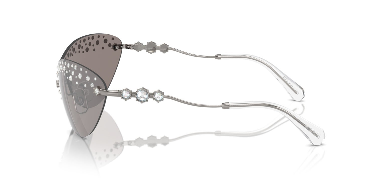 Sunglasses Swarovski SK 7023 (40096G) color gunmetal shape irregular lenses grigio chiaro specchiato argento