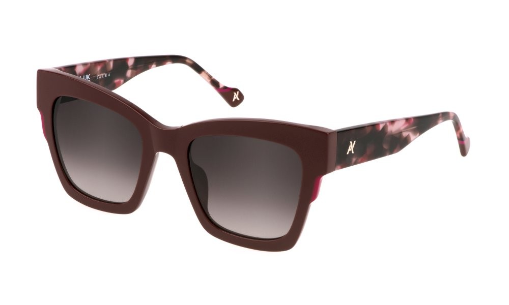 Sunglasses Yalea Maria luz SYA120 (0U78) color bordeaux pieno lucido lenses brown grad.pink