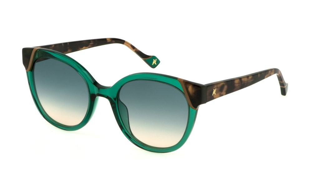 Sunglasses Yalea Aisholpan SYA123V (0998) color verde trasparente lucido lenses green grad.brown
