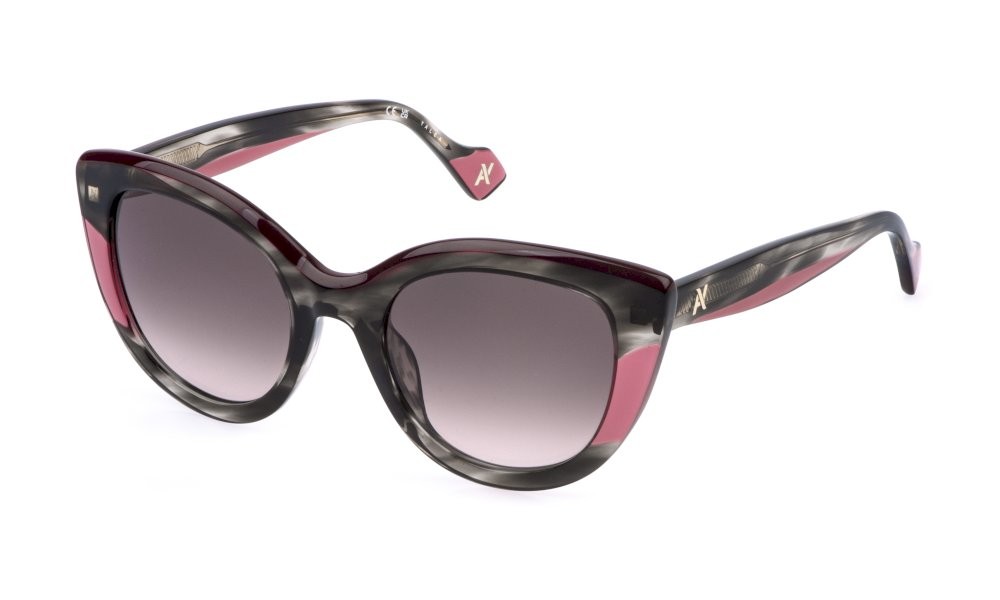 Sunglasses Yalea Assiotea SYA193V (06K3) color avana grigia striata lenses brown gradient pink