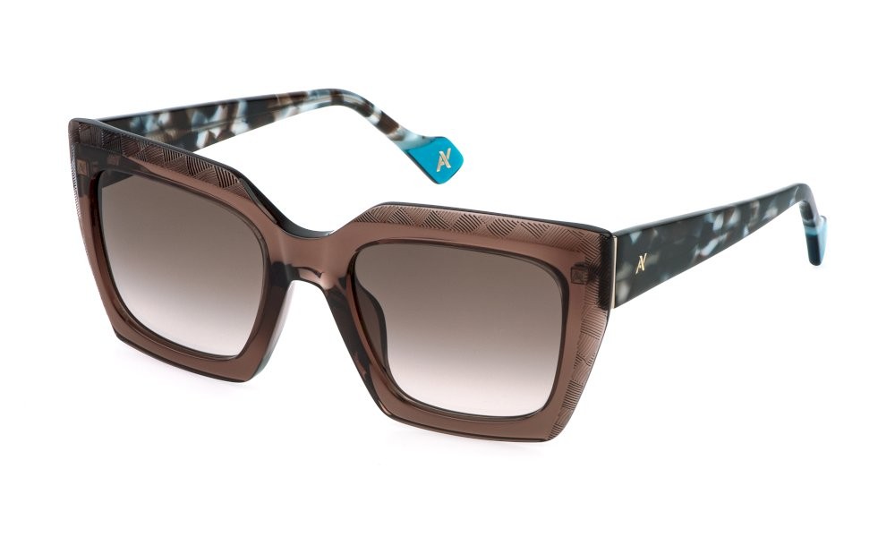 Sunglasses Yalea Elza SYA220 (0G73) color marrone trasparente lenses brown gradient brown