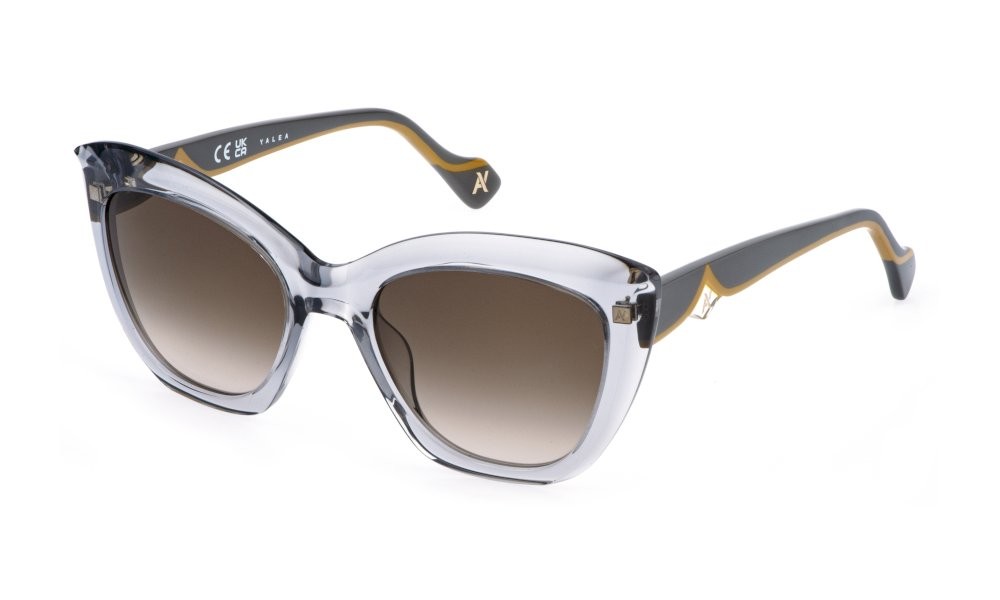 Sunglasses Yalea Natalia SYA247 (04G0) color grigio trasparente lenses brown gradient