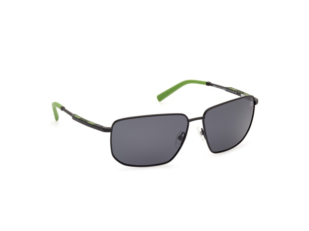 Occhiali da sole Timberland TB00010 (02D) colore nero opaco forma rettangolare lenti fumo polar.
