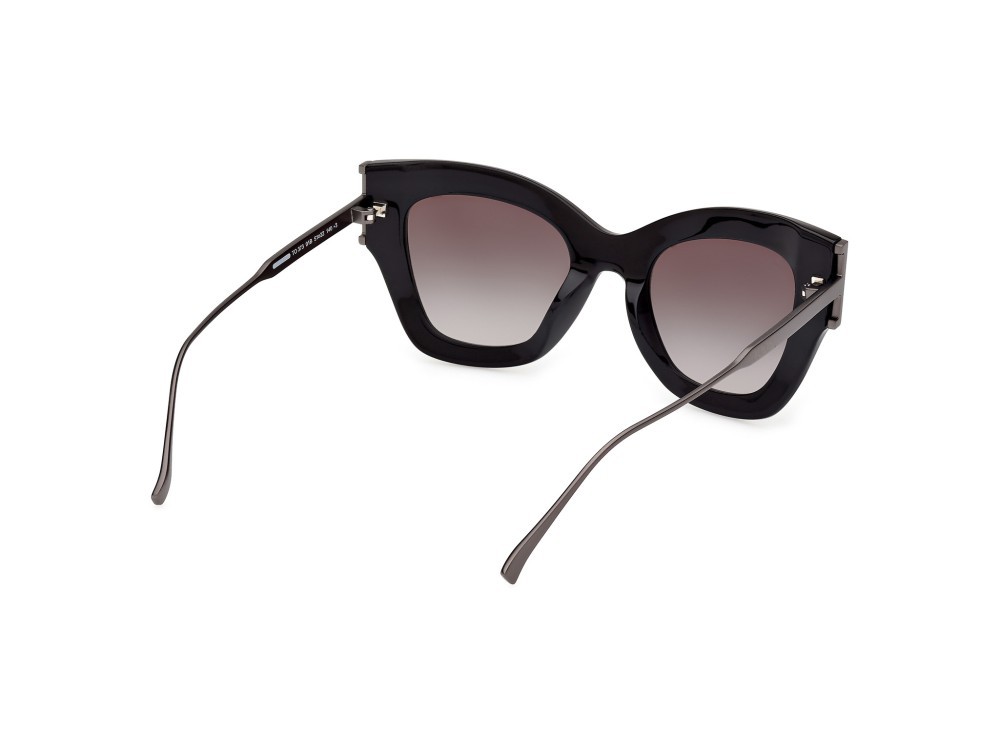 Occhiali da sole Tod's TO0373 (01B) colore nero lucido forma cat eye lenti fumo grad.