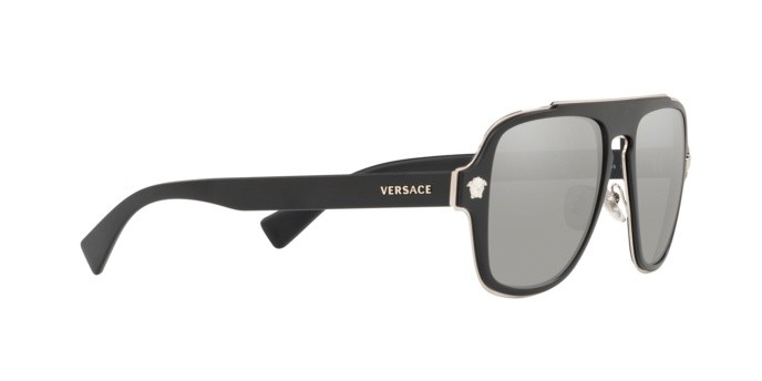 Occhiali da sole Versace Medusa Retro Charm VE 2199 (10006G) colore matte black forma irregolare lenti light grey mirror silver