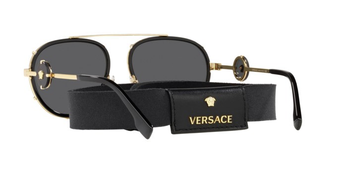 Occhiali da sole Versace VE 2232 (143887) colore black forma aviator lenti dark grey
