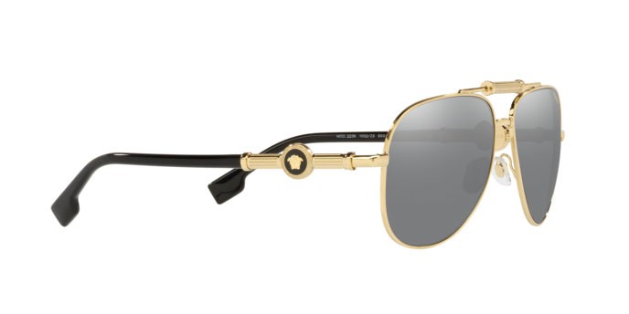 Occhiali da sole Versace VE 2236 (1002Z3) colore gold forma aviator lenti polar grey mirror silver