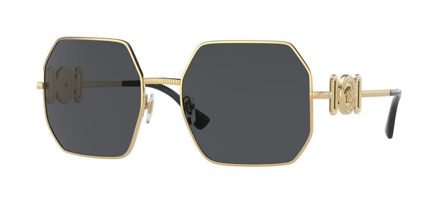 Occhiali da sole Versace VE 2248 (100287) colore gold forma irregolare lenti dark grey