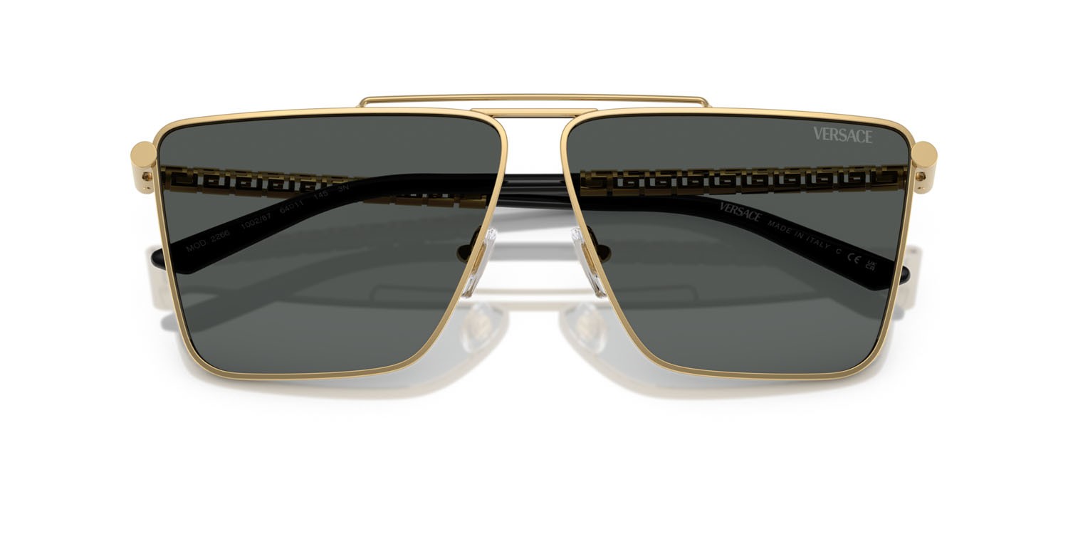 Occhiali da sole Versace VE 2266 (100287) colore oro forma quadrato lenti grigio scuro