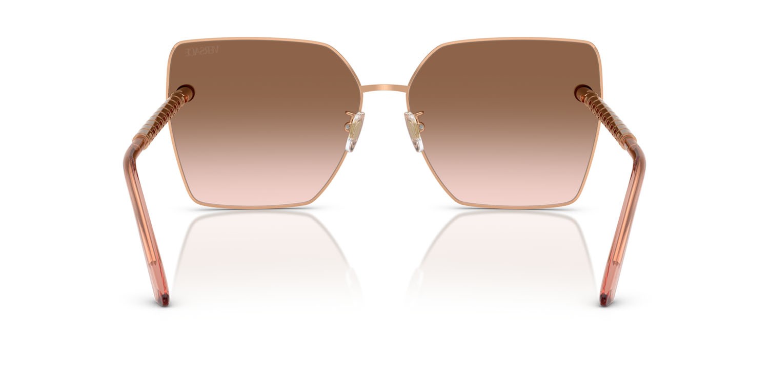 Occhiali da sole Versace VE 2270D (141213) colore oro rose forma quadrato lenti marrone sfumato