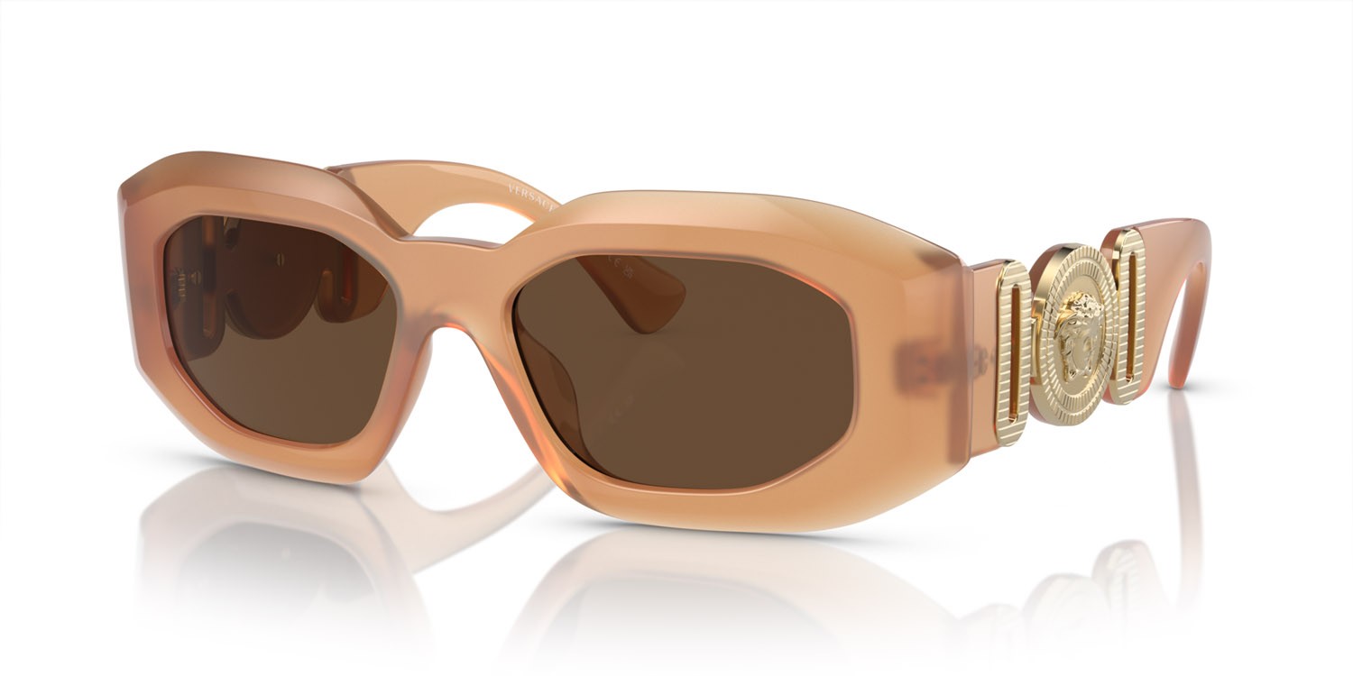Sonnenbrillen Versace VE 4425U (546773) farbe beige opalino form unregelmäßig gläser marrone scuro