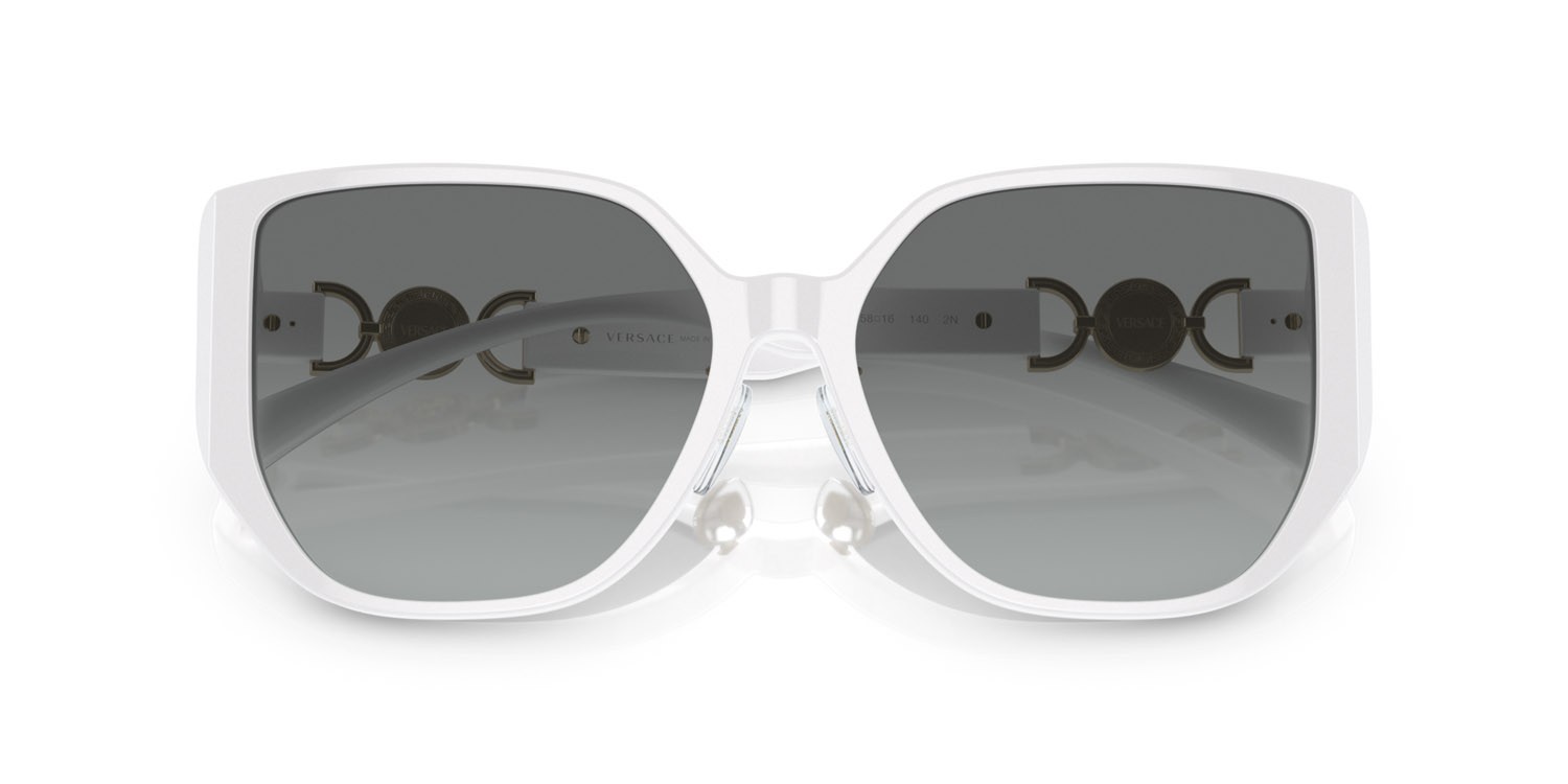 Sonnenbrillen Versace VE 4449D (314/11) farbe bianco form quadratisch gläser sfumato grigio