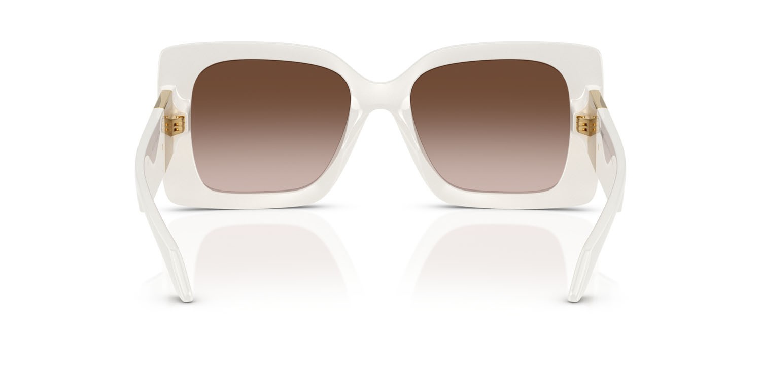 Occhiali da sole Versace VE 4467U (546213) colore bianco forma irregolare lenti grigio scuro