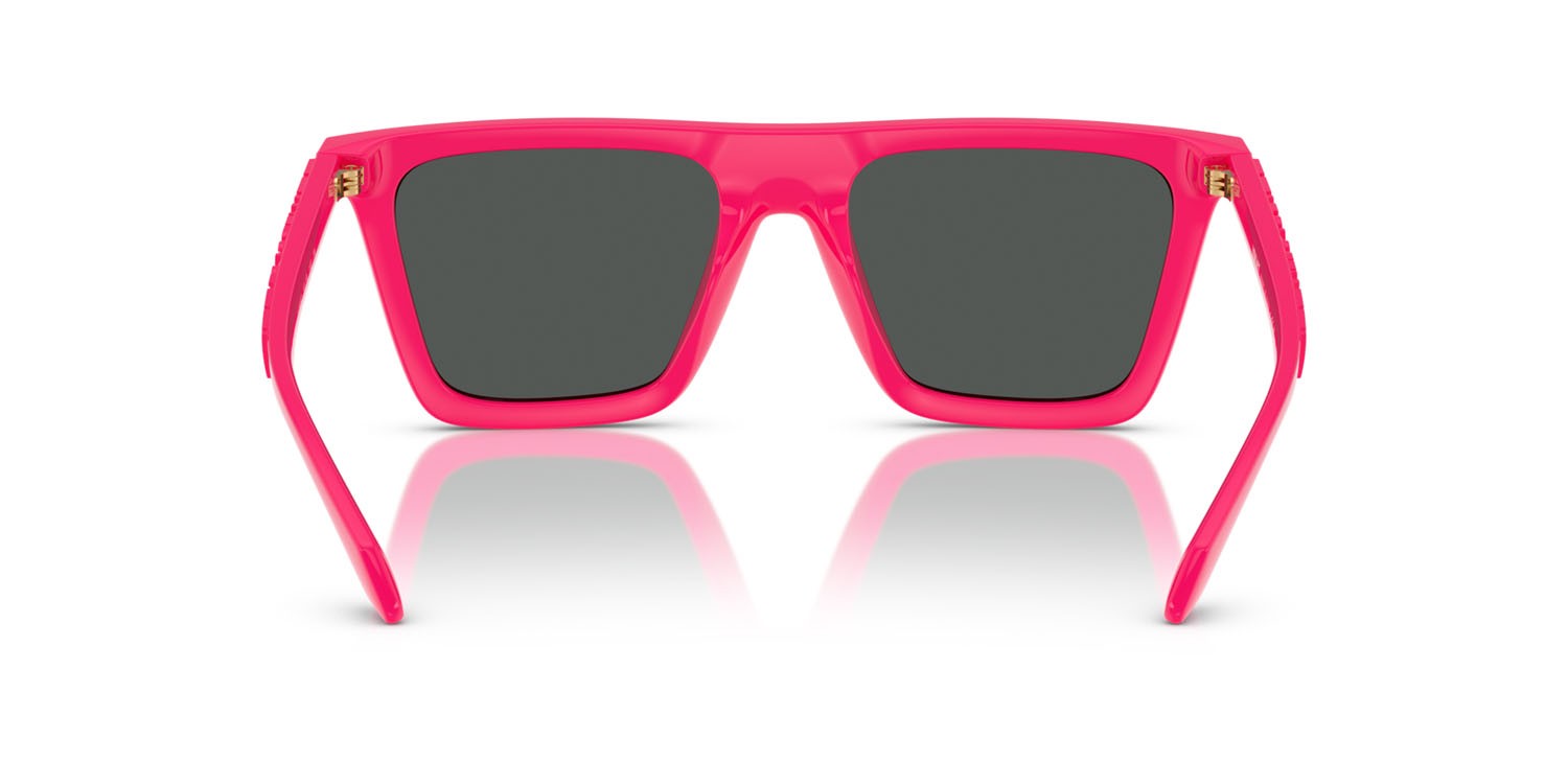 Occhiali da sole Versace VE 4468U (544887) colore fuchsia fluo forma rettangolare lenti grigio scuro