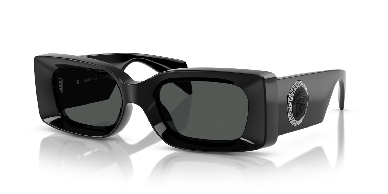 Occhiali da sole Versace VE 4474U (GB1/87) colore nero forma rettangolare lenti grigio scuro