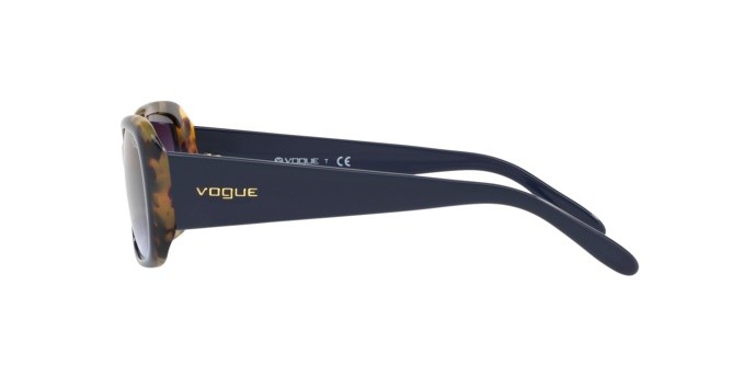 Occhiali da sole Vogue VO 2606S (26474Q) colore top blue/tortoise forma rettangolare lenti light violet grad dark grey