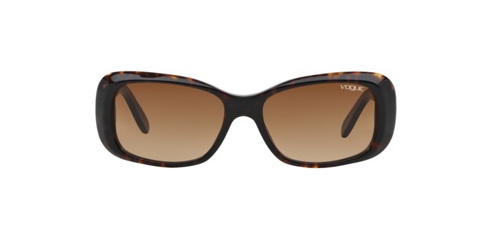 Occhiali da sole Vogue VO 2606S (W65613) colore havana forma rettangolare lenti brown gradient