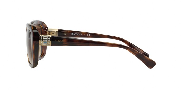 Sunglasses Vogue VO 2943SB (W65613) color dark havana shape butterfly lenses brown gradient