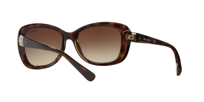Sunglasses Vogue VO 2943SB (W65613) color dark havana shape butterfly lenses brown gradient