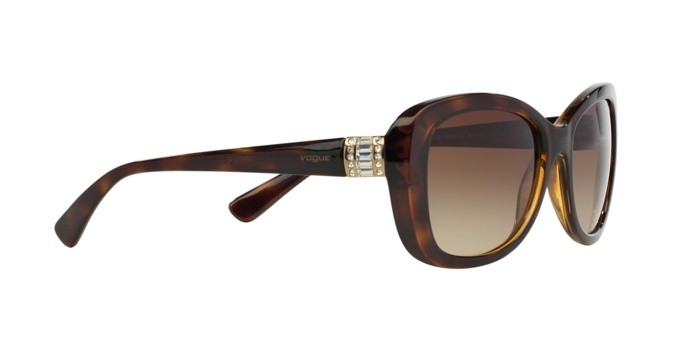Sunglasses Vogue VO 2943SB (W65613) color dark havana shape butterfly lenses brown gradient