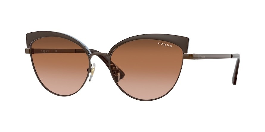 Occhiali da sole Vogue VO 4188S (514313) colore brown forma farfalla lenti brown gradient