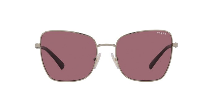 Occhiali da sole Vogue VO 4277SB (848/1A) colore oro pallido forma farfalla lenti viola