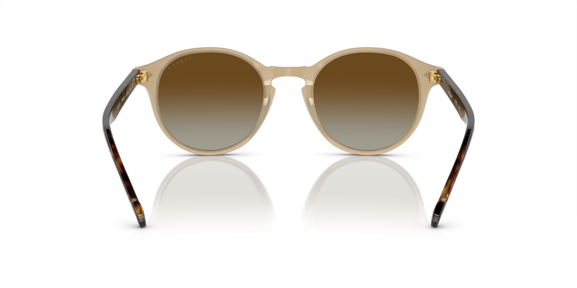 Occhiali da sole Vogue VO 5327S (W900T5) colore beige opalino forma pantos lenti polarizzata marrone sfumato