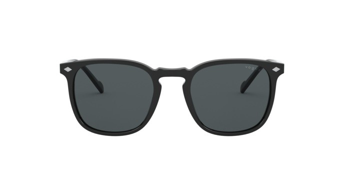 Occhiali da sole Vogue VO 5328S (W44/87) colore black forma quadrato lenti dark grey