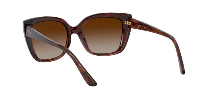 Sunglasses Vogue VO 5337S (238613) color dark havana shape square lenses brown gradient