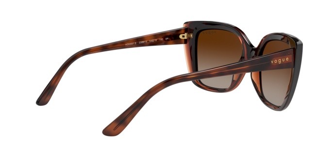 Sunglasses Vogue VO 5337S (238613) color dark havana shape square lenses brown gradient