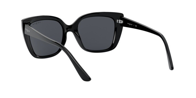 Occhiali da sole Vogue VO 5337S (W44/87) colore black forma quadrato lenti grey