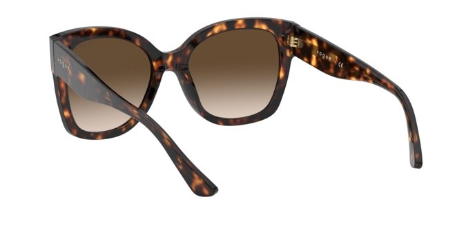 Sunglasses Vogue VO 5338S (W65613) color dark havana shape square lenses brown gradient