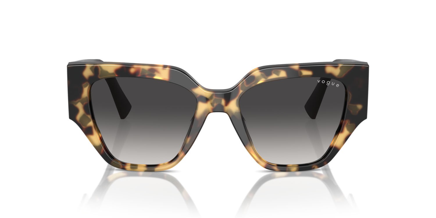 Sunglasses Vogue VO 5409S (26058G) color tartarugato giallo shape irregular lenses grigio sfumato nero