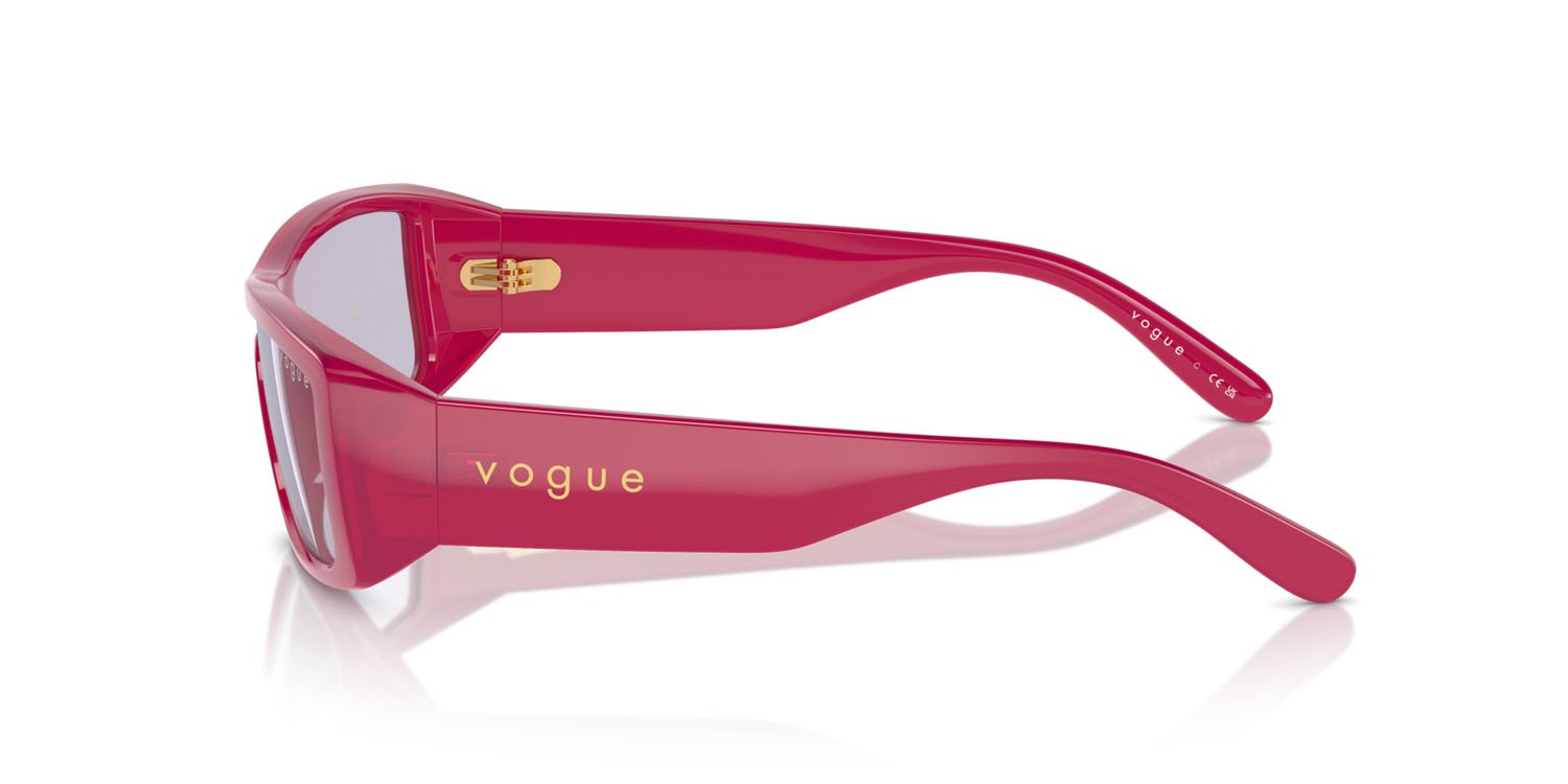 Occhiali da sole Vogue VO 5442SM (23091A) colore opal dark rose forma rettangolare lenti lilla