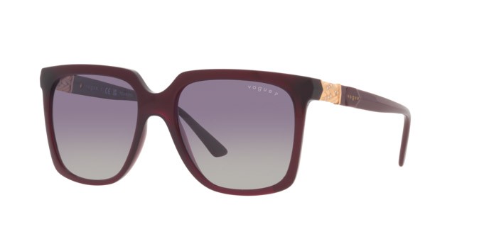 Sonnenbrillen Vogue VO 5476SB (29898J) farbe rosso ciliegia trasparente form quadratisch gläser polarizzata grigio sfumato violetto