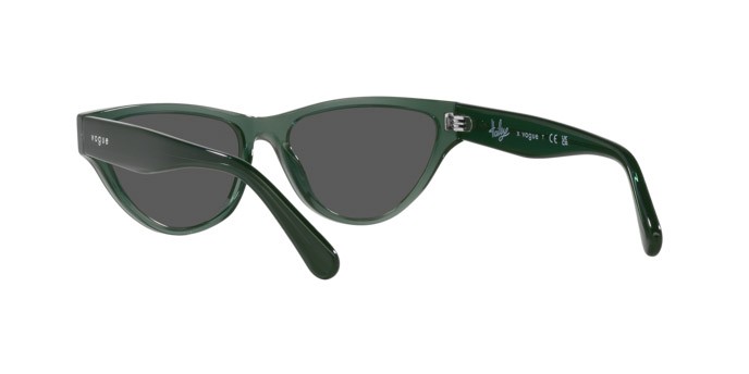Sonnenbrillen Vogue VO 5513S (300487) farbe verde scuro trasparente form cat-eye gläser grigio scuro