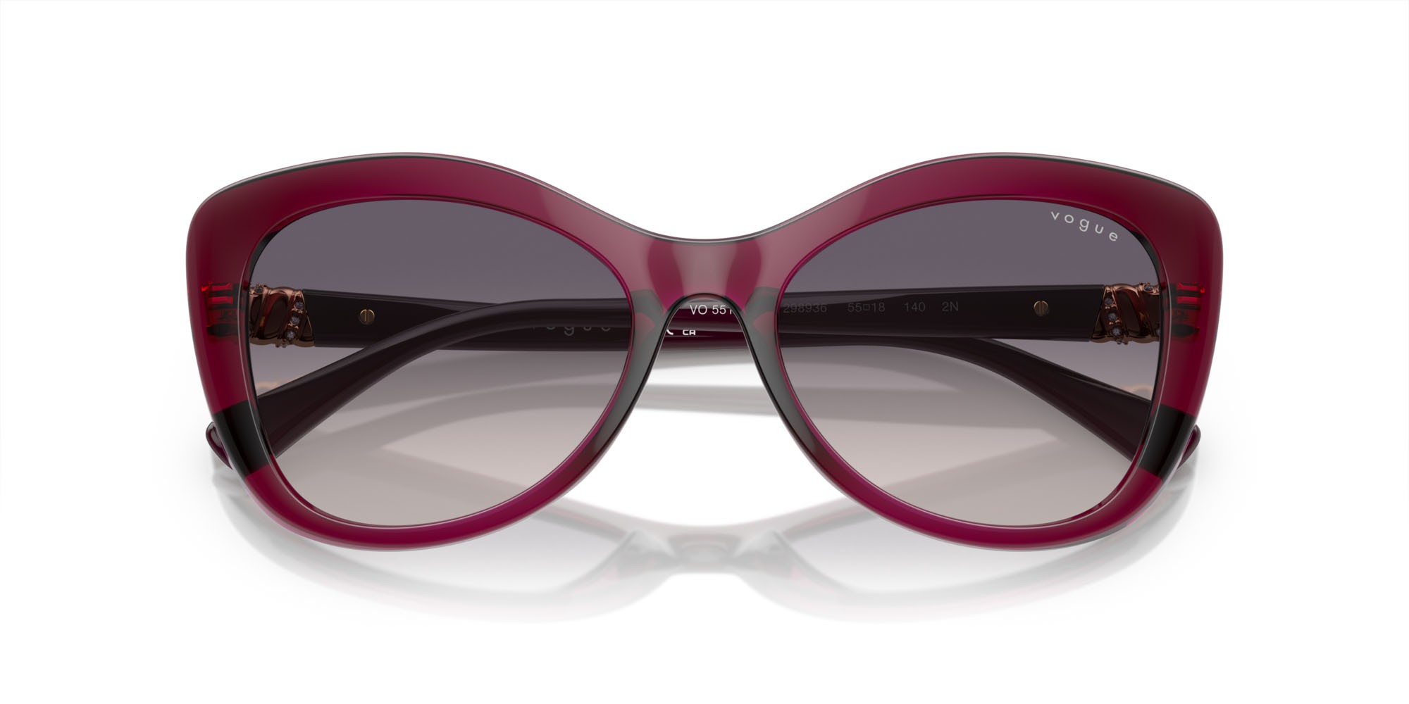 Sunglasses Vogue VO 5515SB (298936) color rosso ciliegia trasparente shape butterfly lenses rosa sfumato grigio scuro
