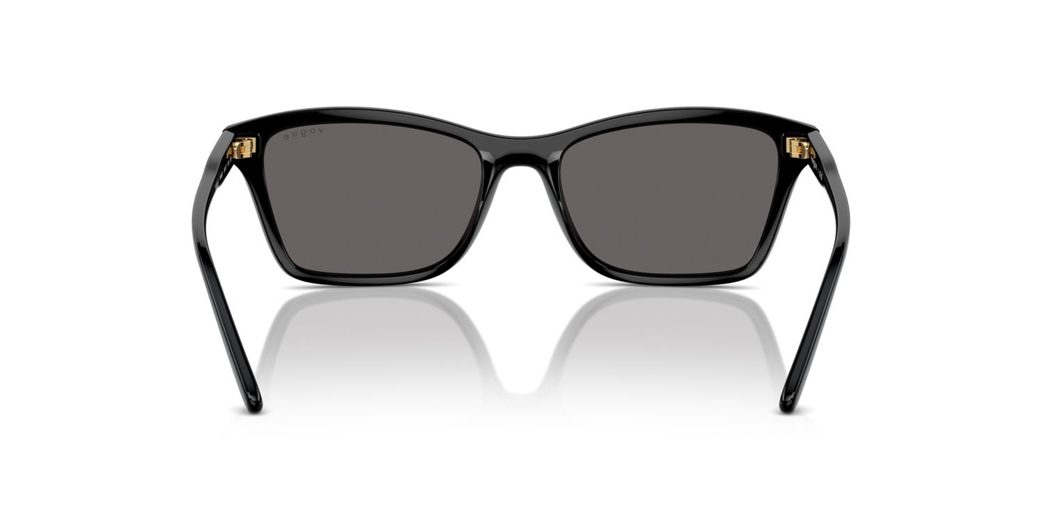 Occhiali da sole Vogue VO 5551S (W44/87) colore nero forma quadrato lenti nero/grigio fumo