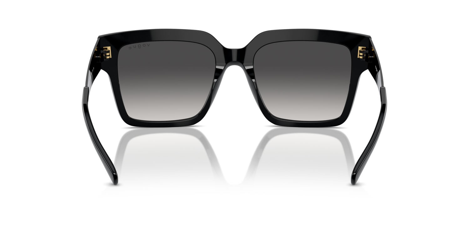 Occhiali da sole Vogue VO 5553S (W44/8G) colore nero forma quadrato lenti grigio sfumato nero