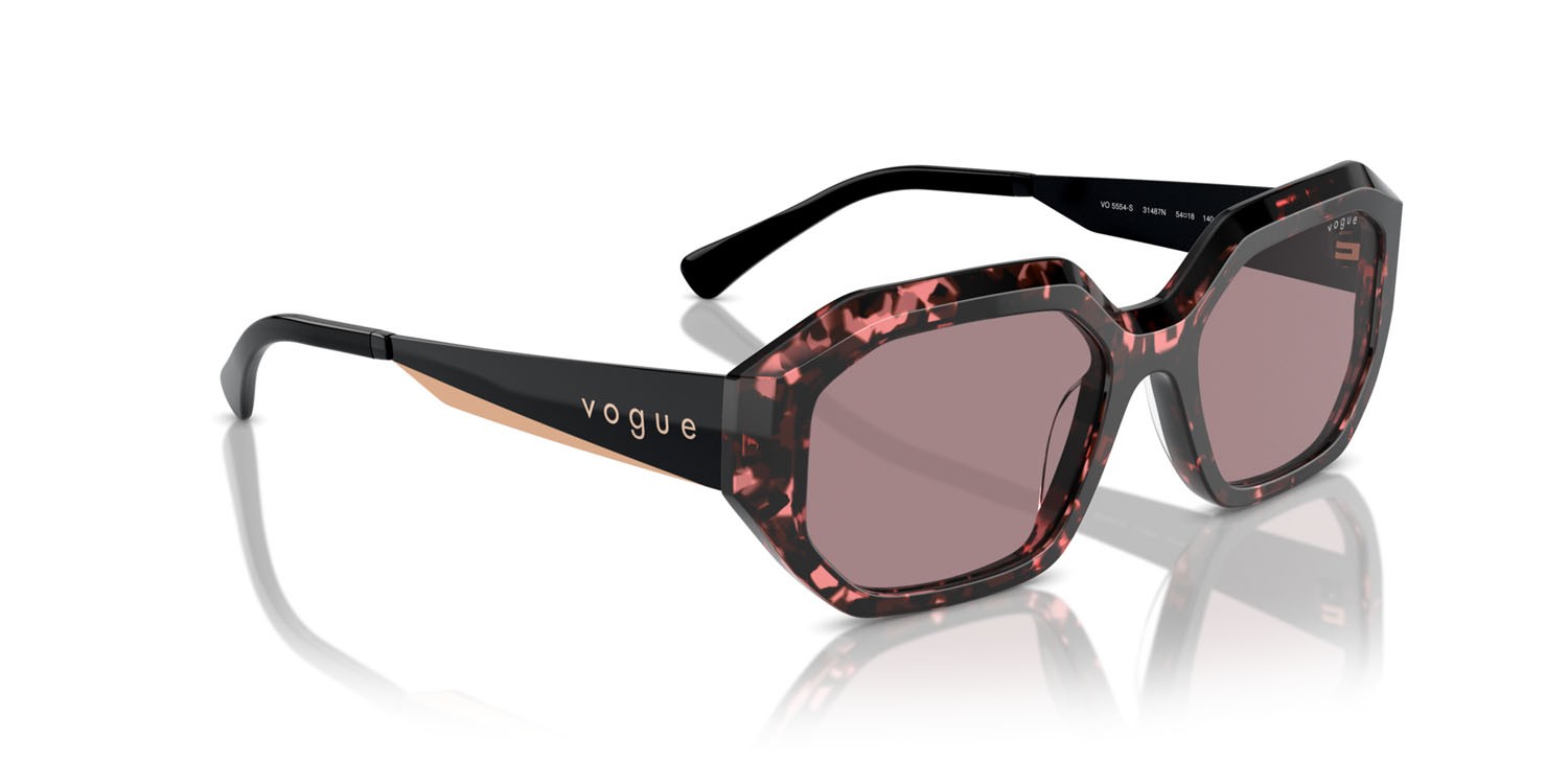 Sunglasses Vogue VO 5554S (31487N) color tartarugato rosso shape irregular lenses viola chiaro/marrone