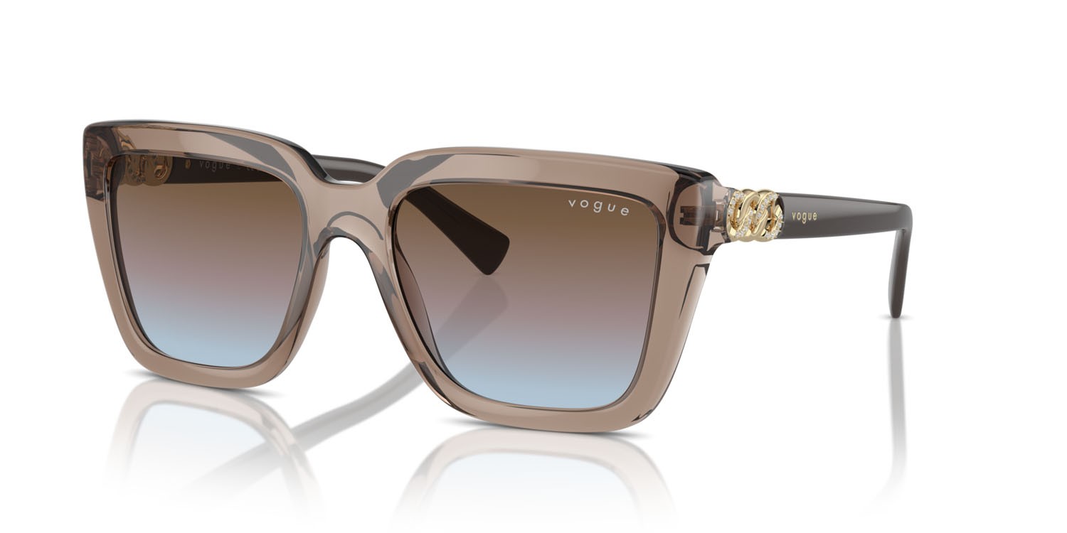 Occhiali da sole Vogue VO 5575SB (294048) colore marrone trasparente forma farfalla lenti azzurro sfumato rosa sfumato marrone