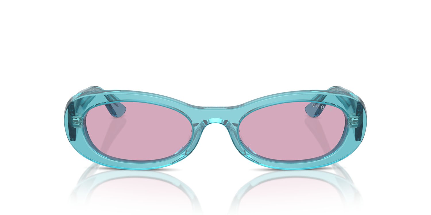 Occhiali da sole Vogue VO 5582S (316676) colore turchese trasparente forma ovale lenti viola